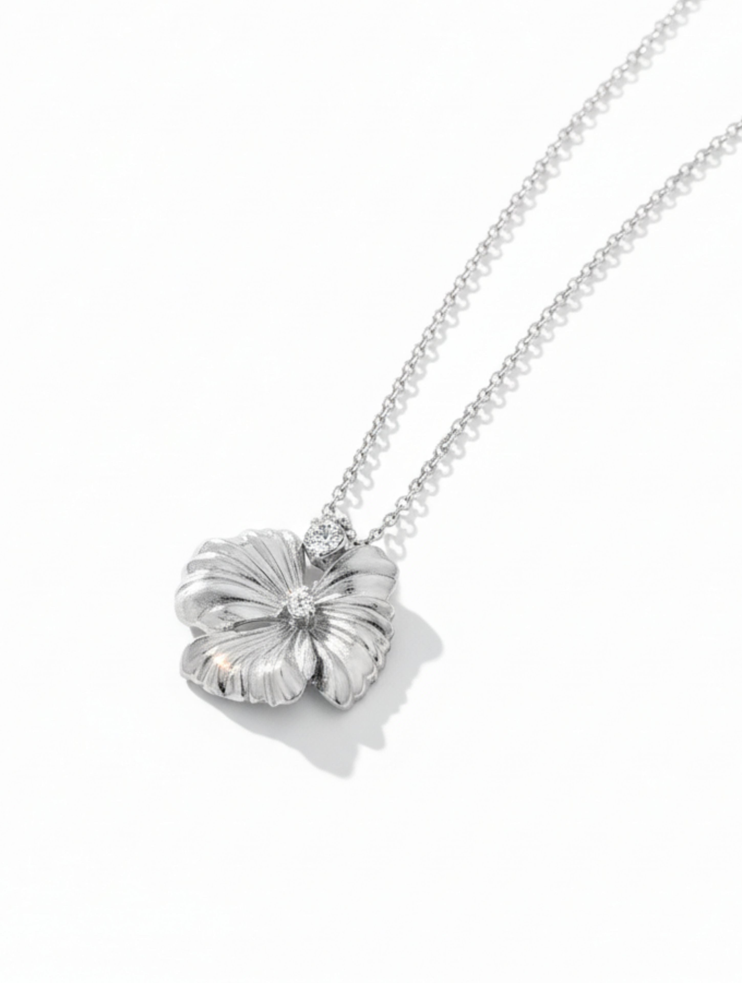 Petals of Radiance: Handcrafted Floral Moissanite & Polki Pendant in 925 Sterling Silver